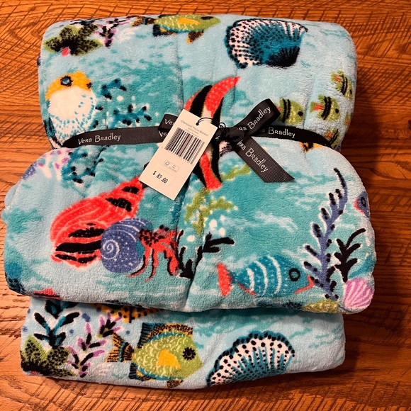 Vera Bradley Bedding New Pattern Vera Bradley Oversized Blanket Antilles Treasure Poshmark